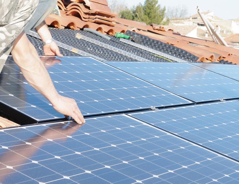 Installation photovoltaïques près de Saint-Laurent-de-Chamousset